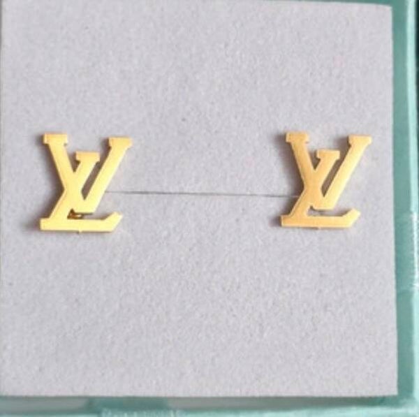 Boucle d’oreille LV