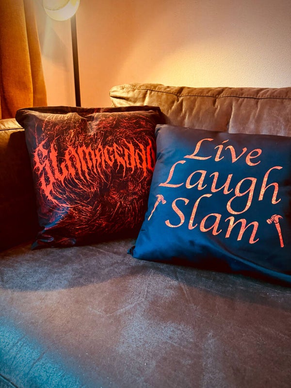 SLAMAGEDDON KUSSEN