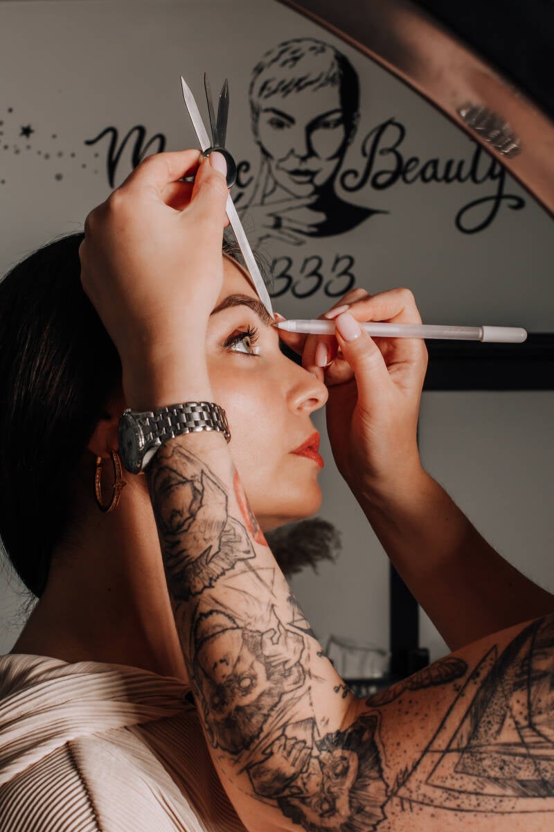 Eyebrow Shaping and Mapping