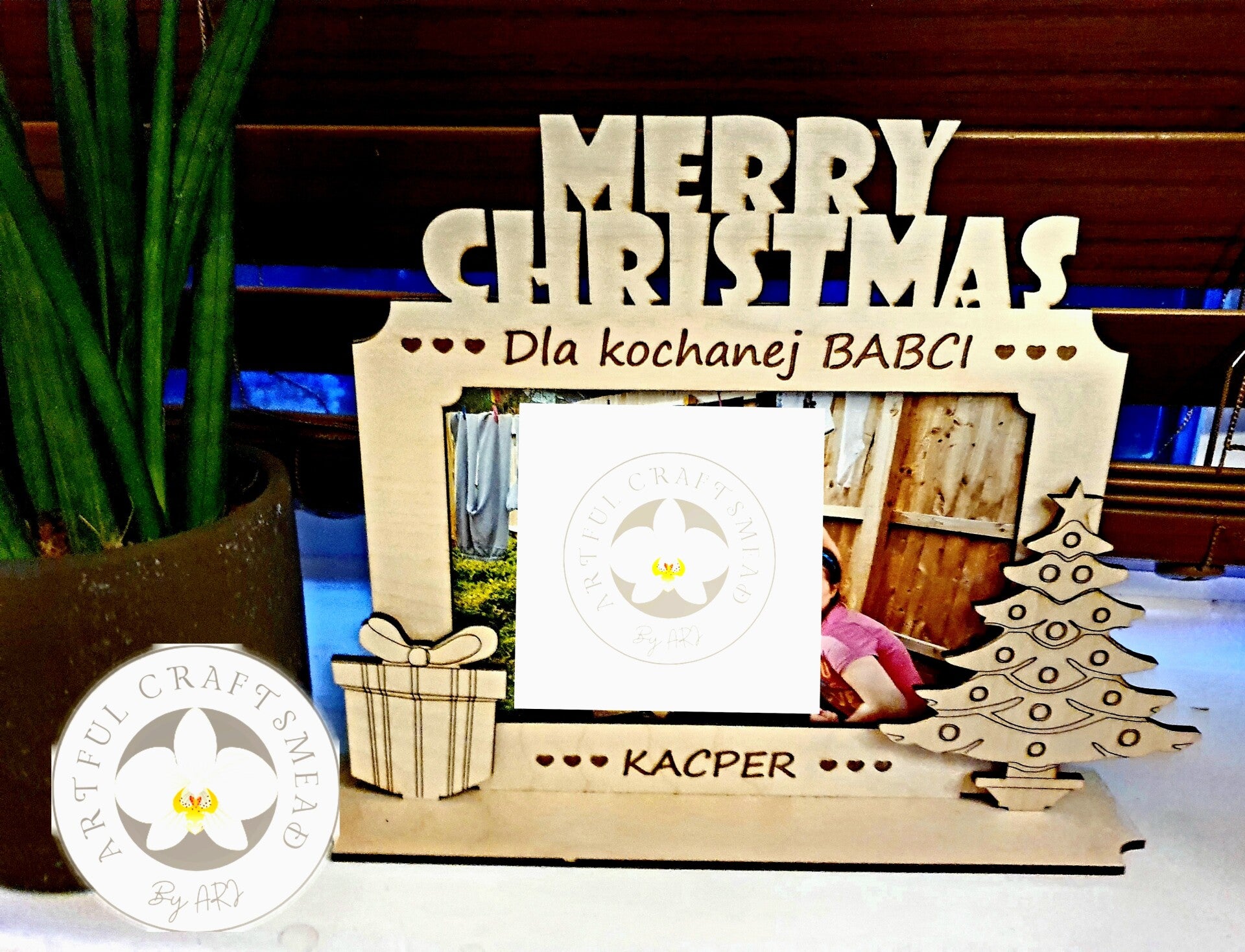 Christmas Wood Photo Frame, Merry Christmas Personalised with Any Text Family Friends Parents Couples Christmas Gift Keepsake,