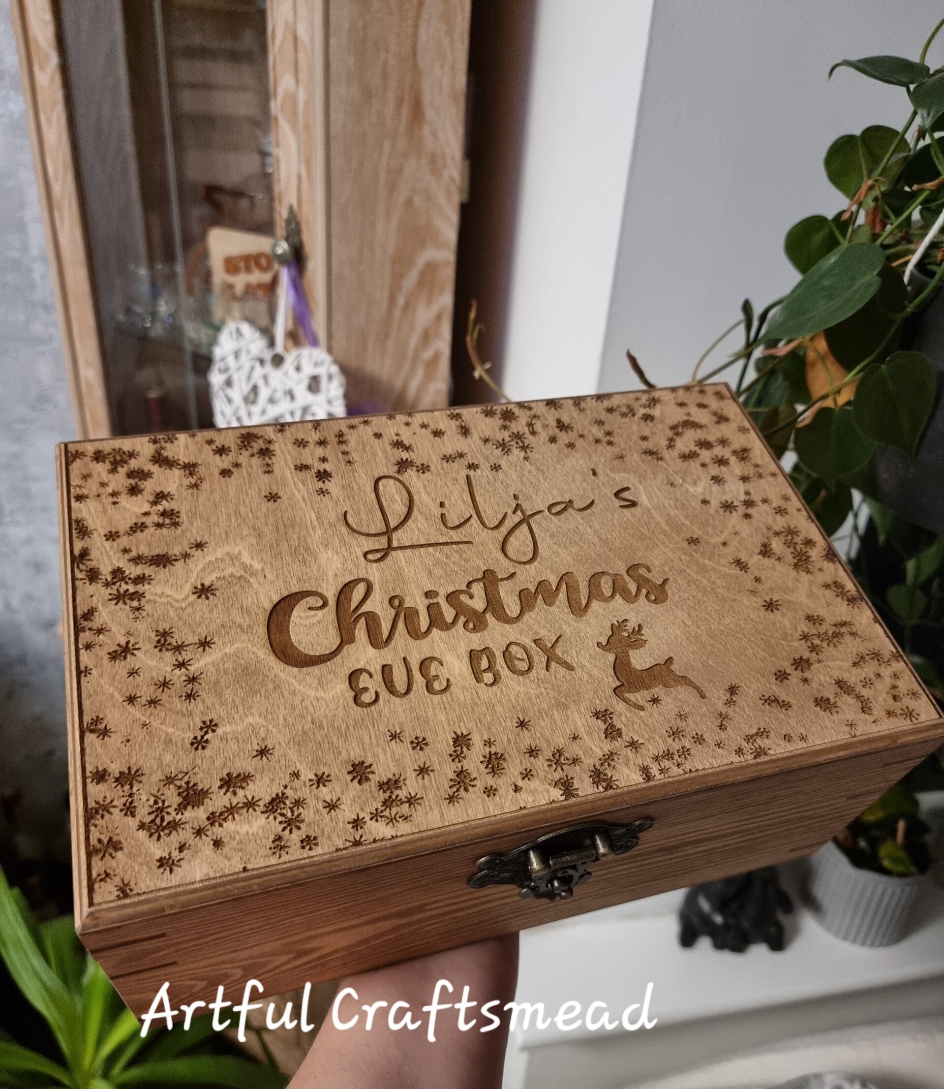 Luxury Personalised Wooden Christmas Eve Box - Perfect for Holiday Surprises