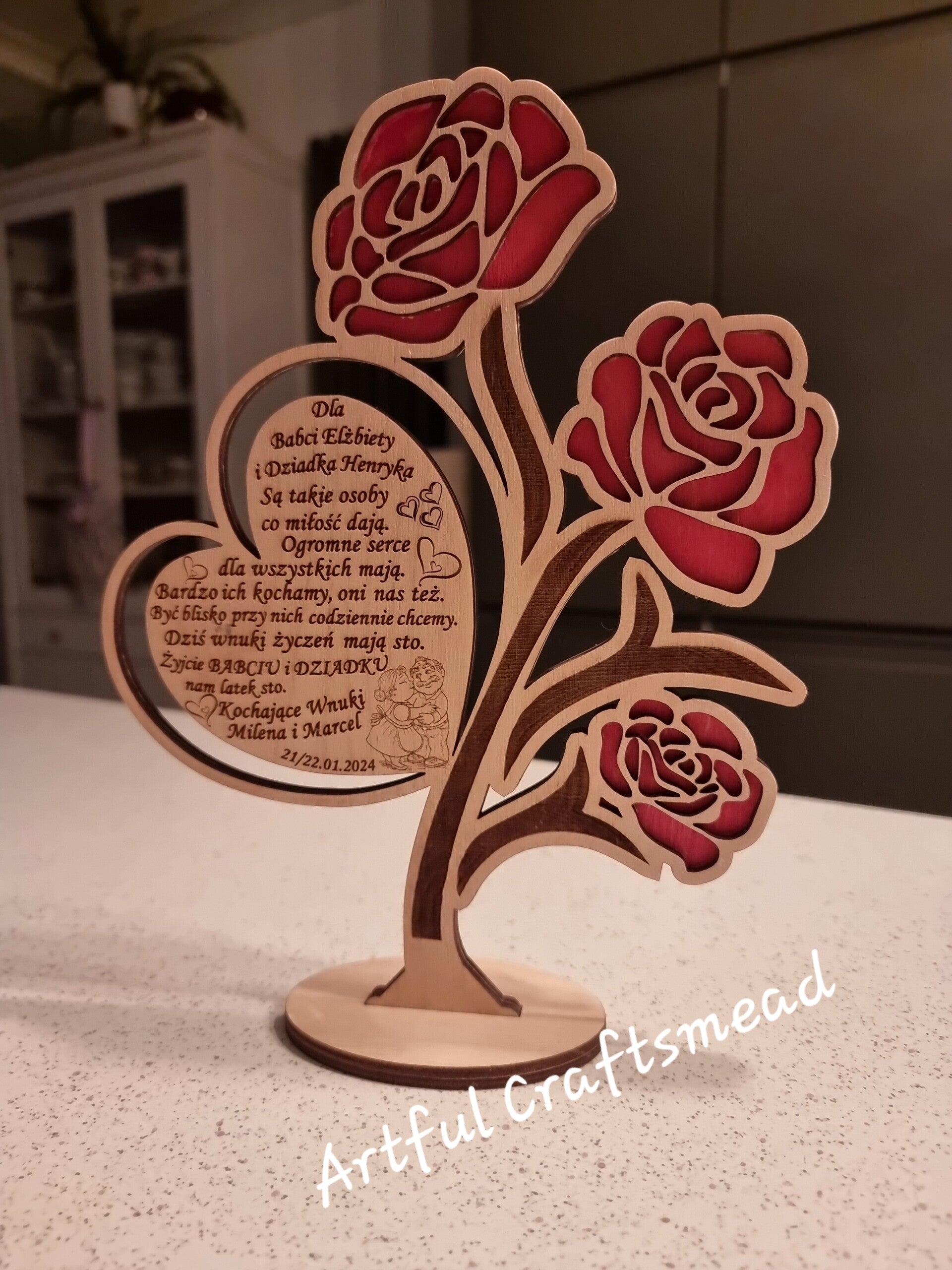 Exquisite Plywood Rose Decoration – A Heartfelt Gift for Grandparents, Wykwintna dekoracja w kształcie róży ze sklejki – serdeczny prezent dla dziadków