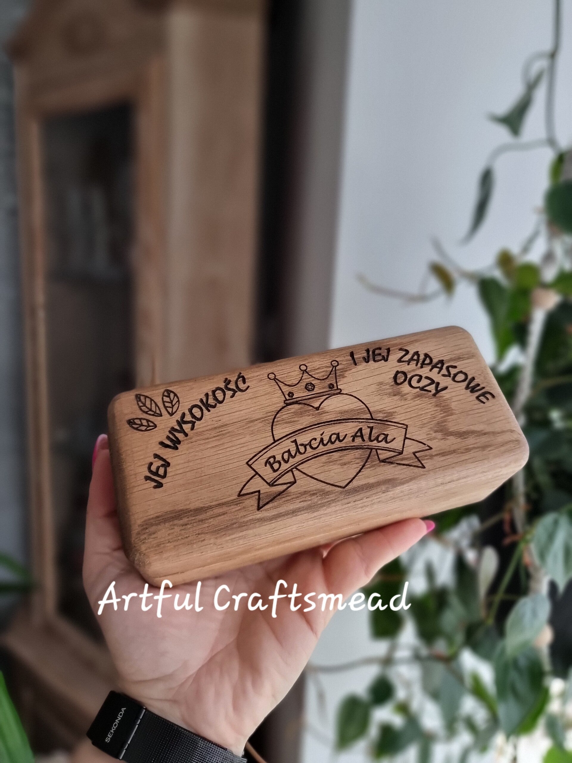Personalised Handcrafted Oak Glasses Box for Grandma, Spersonalizowane dębowe pudełko na okulary dla Babci lub Mamy