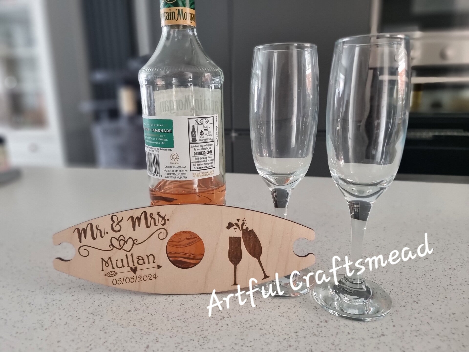 Personalized Wine Glass Holder Pendant for Two Glasses, Gift For Couple, Wedding Anniversary Engagement Gift, With names