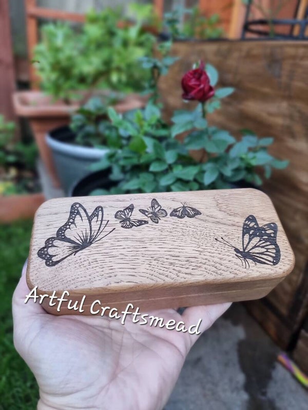 Oak Pencil Case for Every Occasion - Handcrafted Elegance, Personalised with name and wishes, gift for all occasions