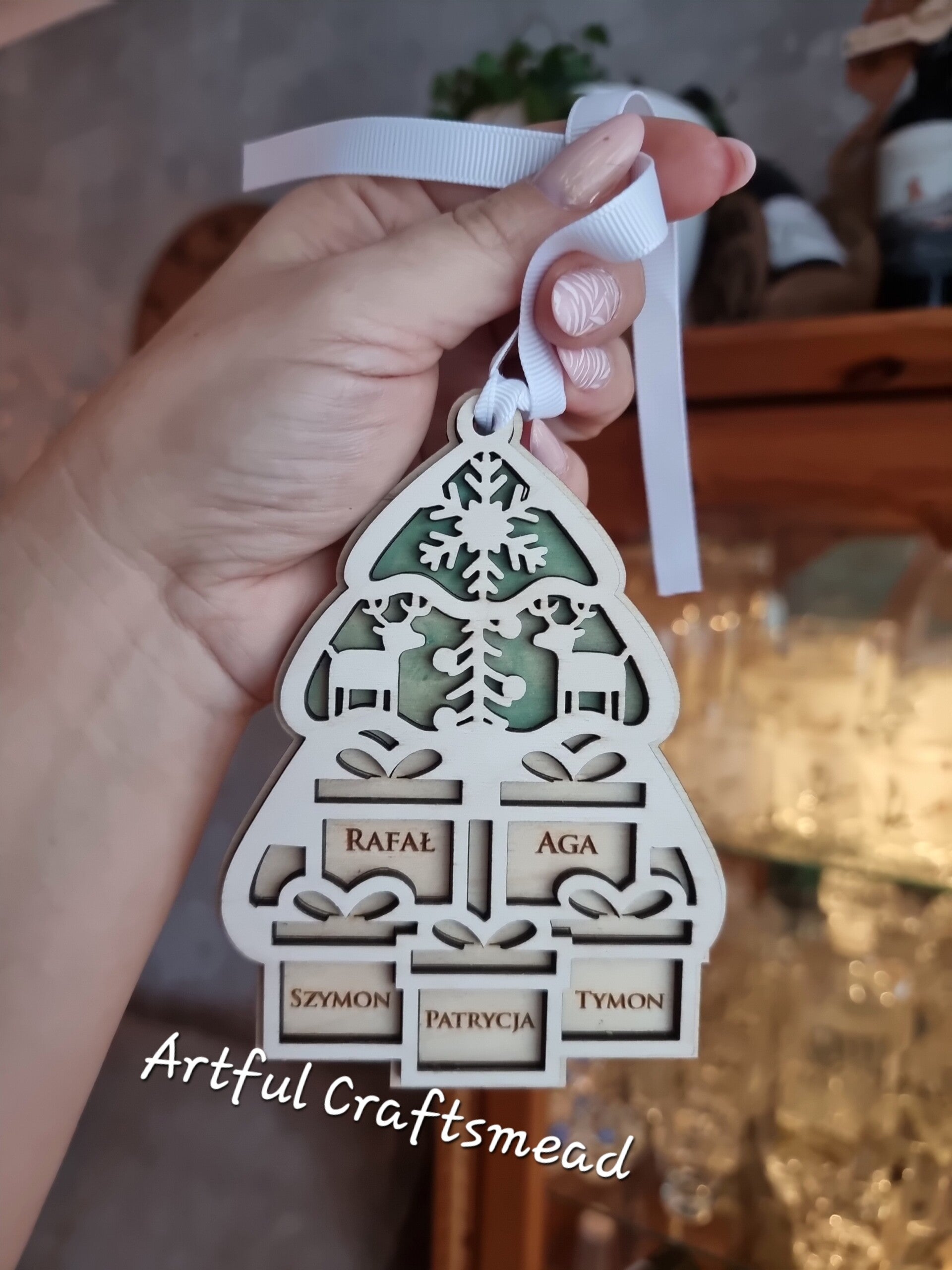 Personalized Wooden Christmas Ornament – A Unique Holiday Keepsake, Christmas Tree with Presents Shape with names family