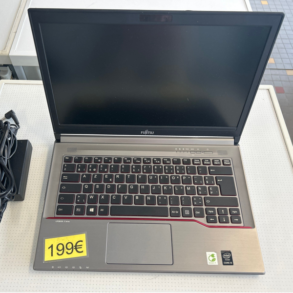 Laptop van Fujitsu - azerty