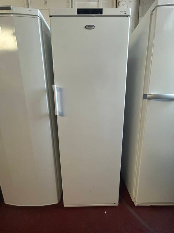 Diepvries whirlpool