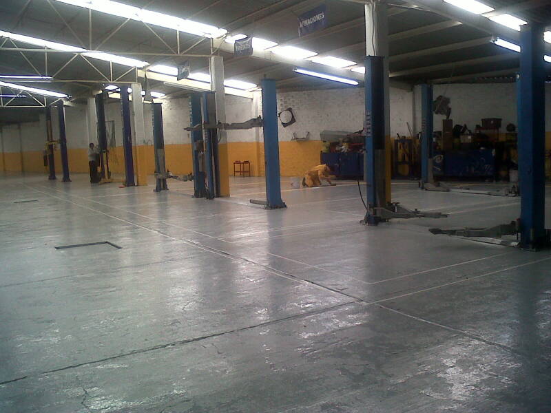 Rampas de 2 Postes para Taller de Servicio Automotriz