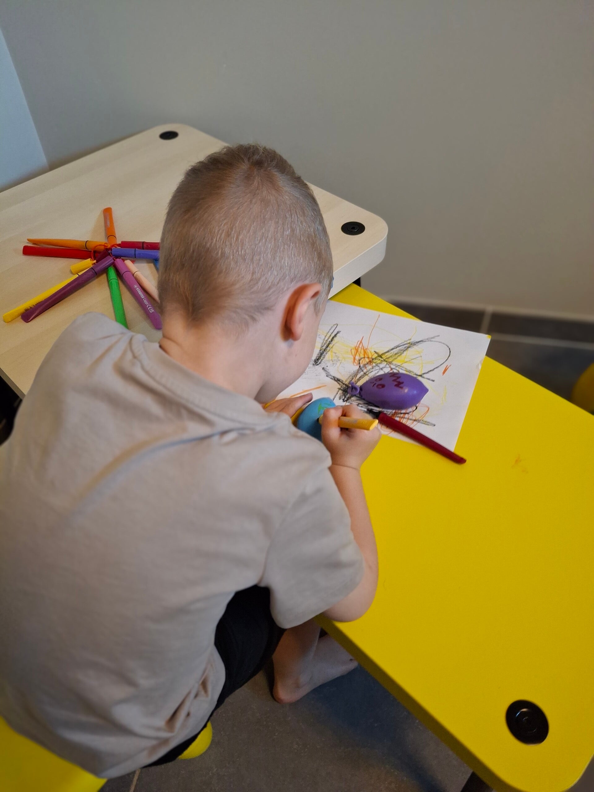 Kindertherapie in Zele: kind leert omgaan met faalangst en onzekerheid