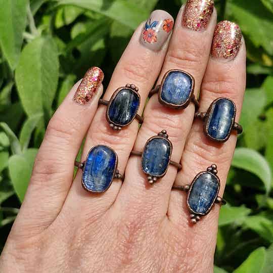 Blauwe kyanite - Indra's tear