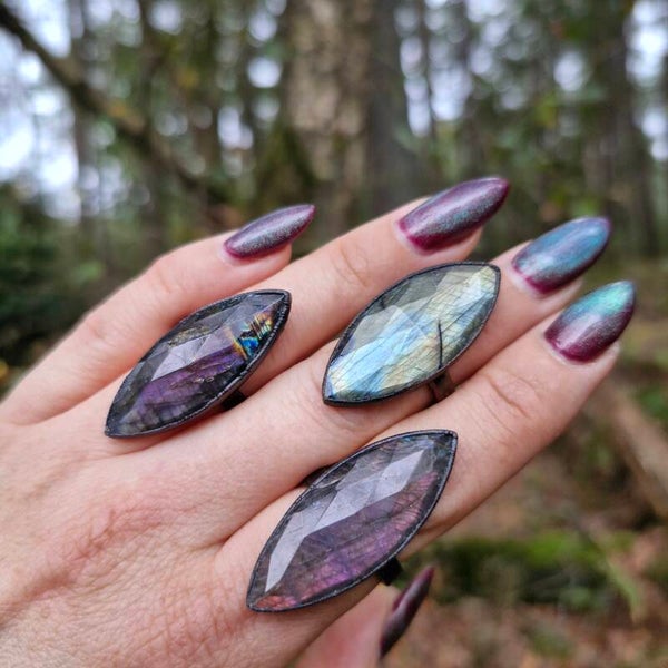 Grote Labradorite oog