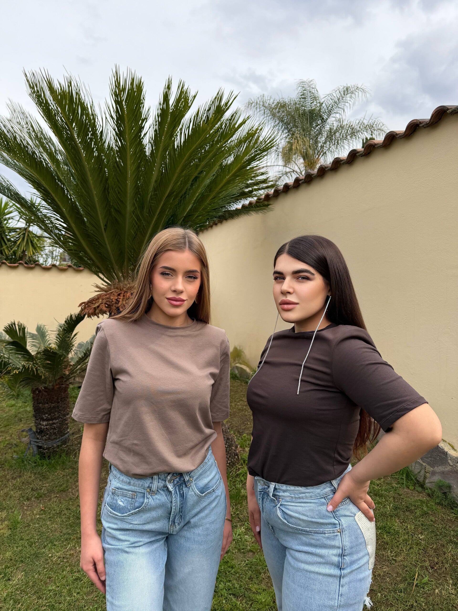 Maglia T-Shirt Margaret con Spalline Imbottite