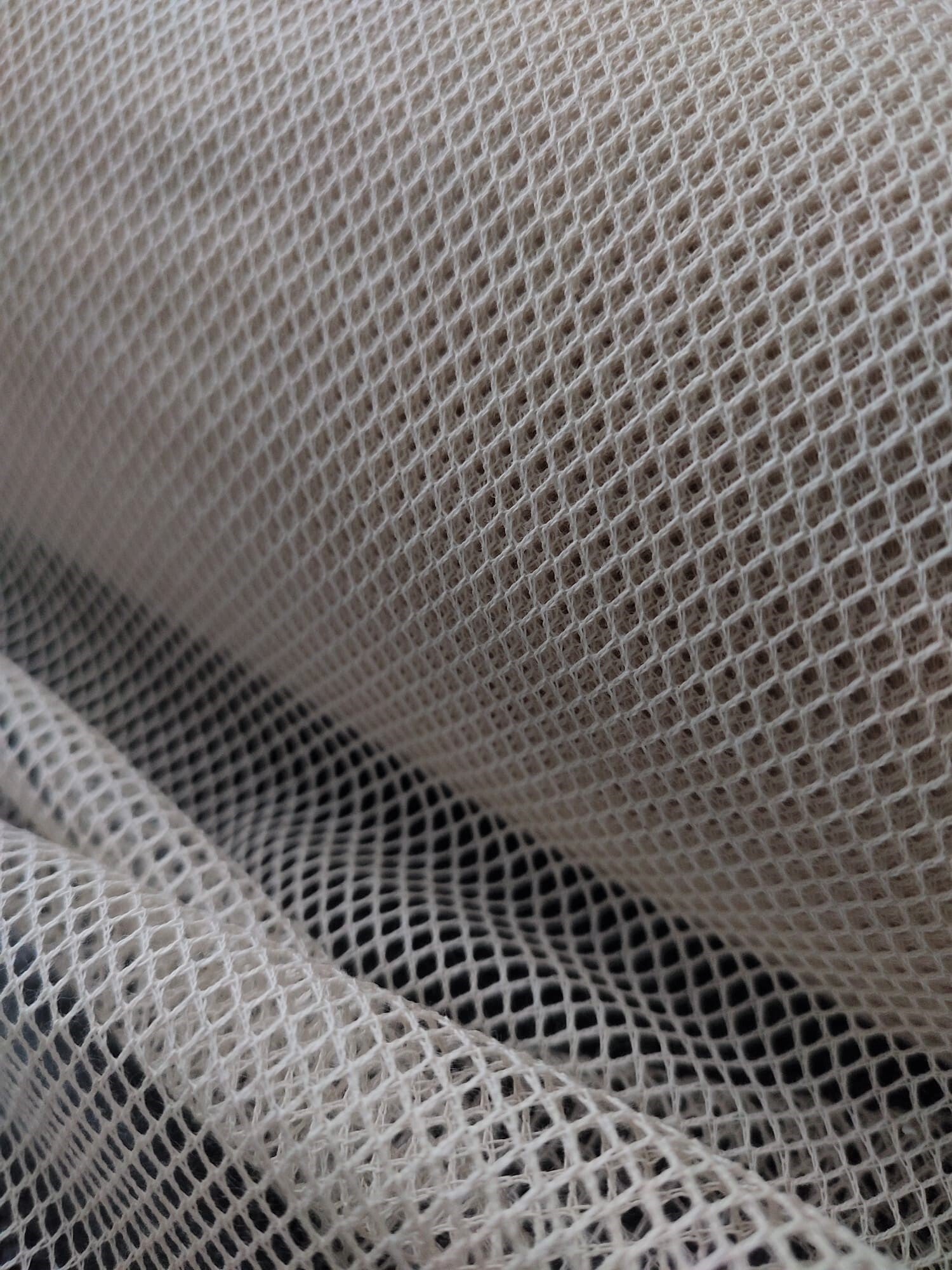 100% katoen mesh stof (net stof) 60g/m2 140 cm breed