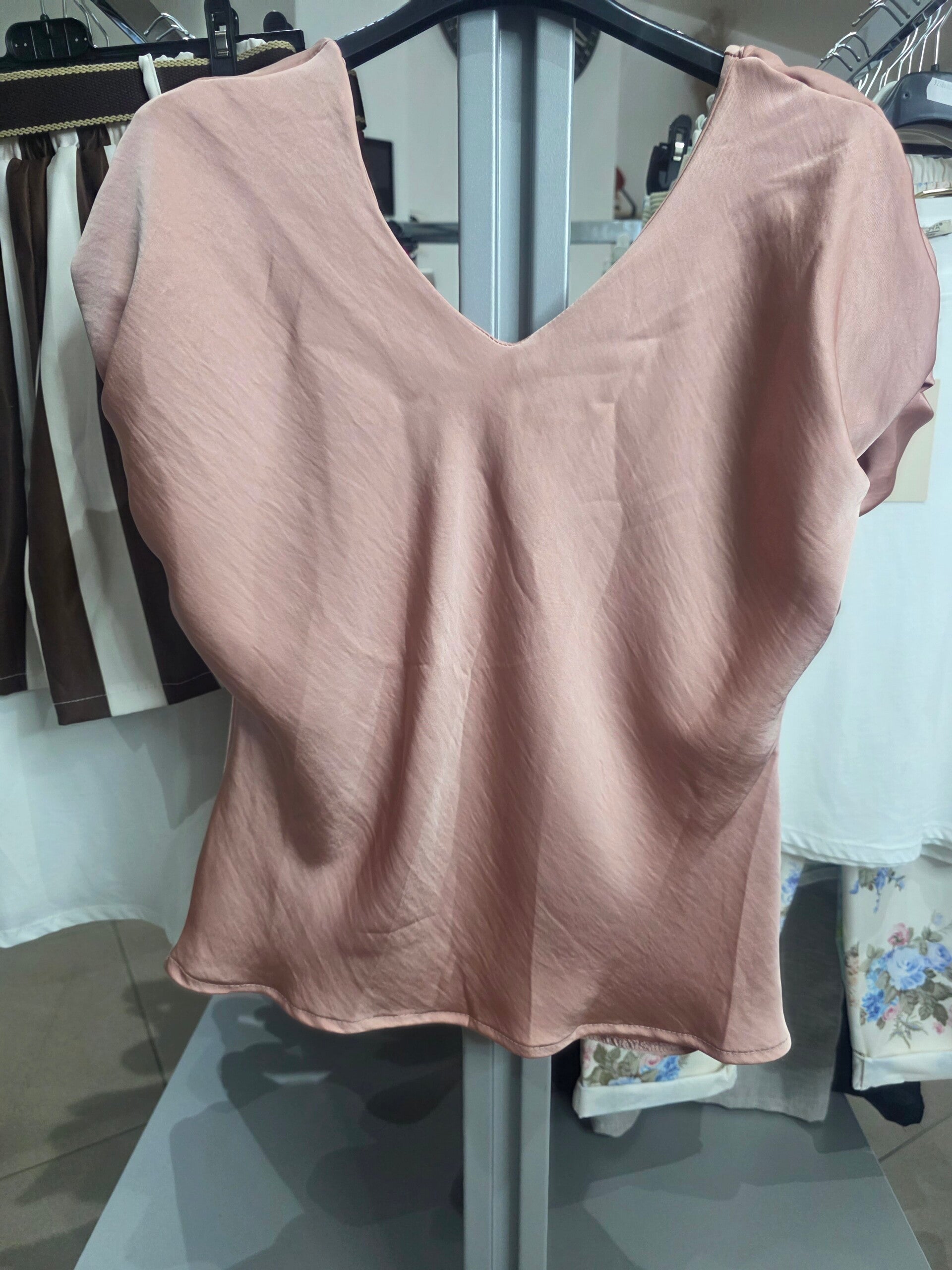 Blouse satin manche courte