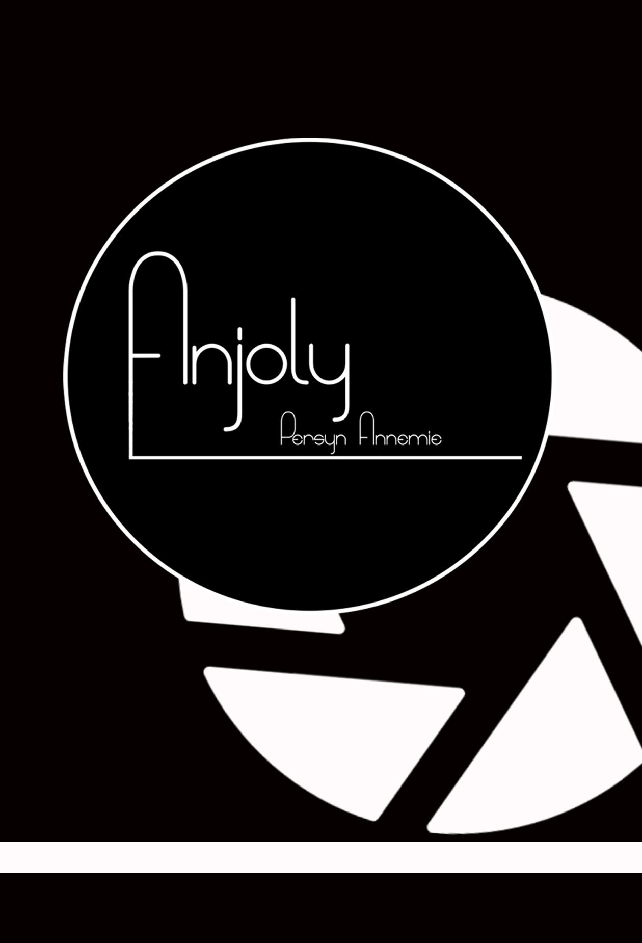 Anjoly keramiek -  handbuild - ceramics - Persyn Annemie - Sculpture - Pottery - pottenbakken - Diksmuide - klei - kunst  - art - hobby - Annemieke - A-Design - Fotografie - Kunstfoto - Communie - fotoshoot