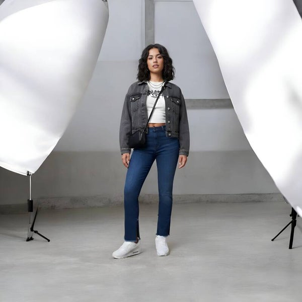 Sheego Jeans mit geschlitztem Innensaum