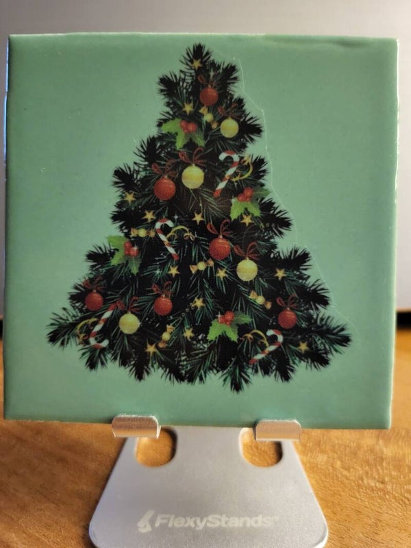 Tegel donkergroen 10x10cm kerstboom