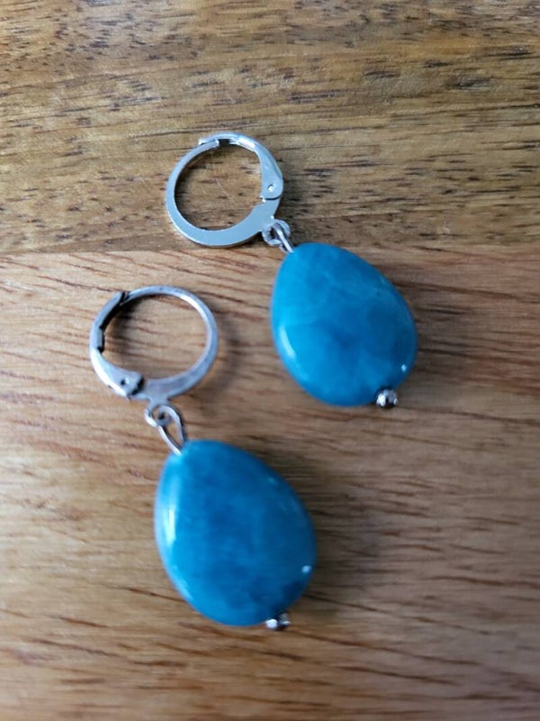 Oorbellen natuursteen