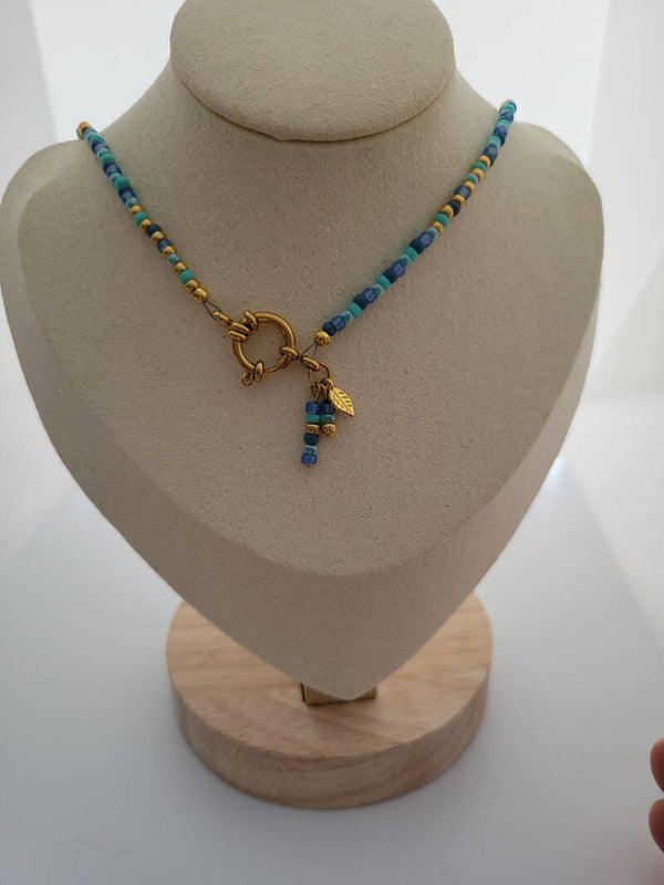 Ketting 41cm met boeislot en bedeltjes