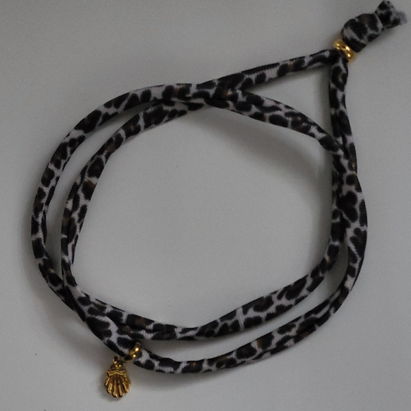 Bandje elastiek met bedel rvs