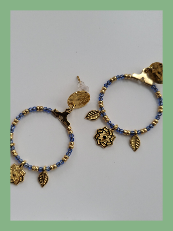 Oorsteker met hanger rond