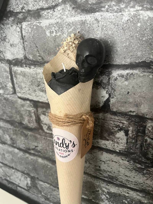‘Thanks A Bunch’ Single Rose Drip Candle & Jumbo Skull Melt Bouquet Gift Set