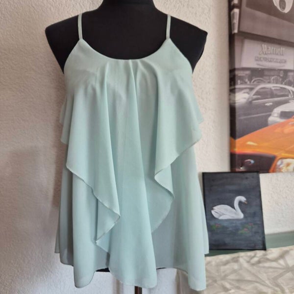 Süsses Tank Top mit Rüschen Gr. XS/S
