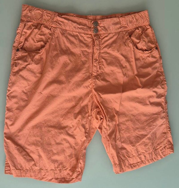 Kurze Hose Gr. Ḷ