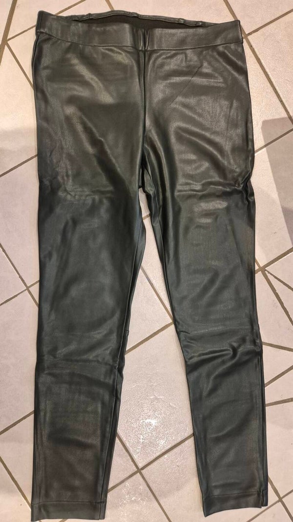 Fake Lederhose Gr. 40