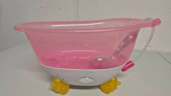 Badewanne mit Musik und Licht