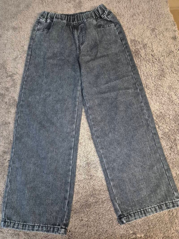 Schöne Jeans Gr. 146