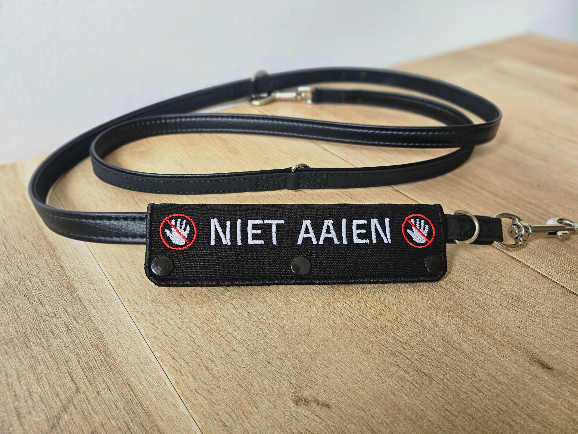 Sleeve 'Niet Aaien'