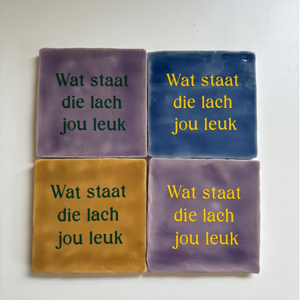 Wat staat die lach jou leuk