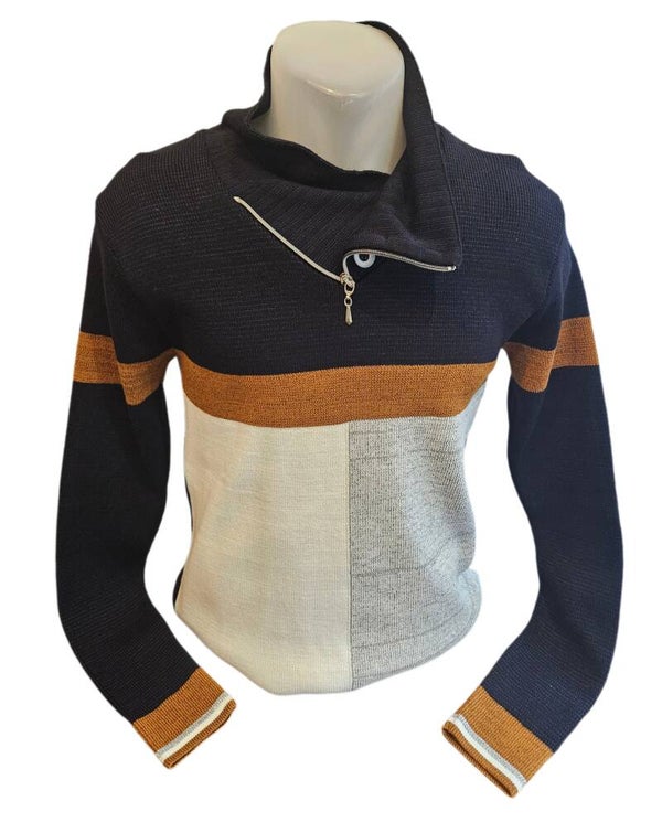 213-HTR  Trui met rolkraag en rits