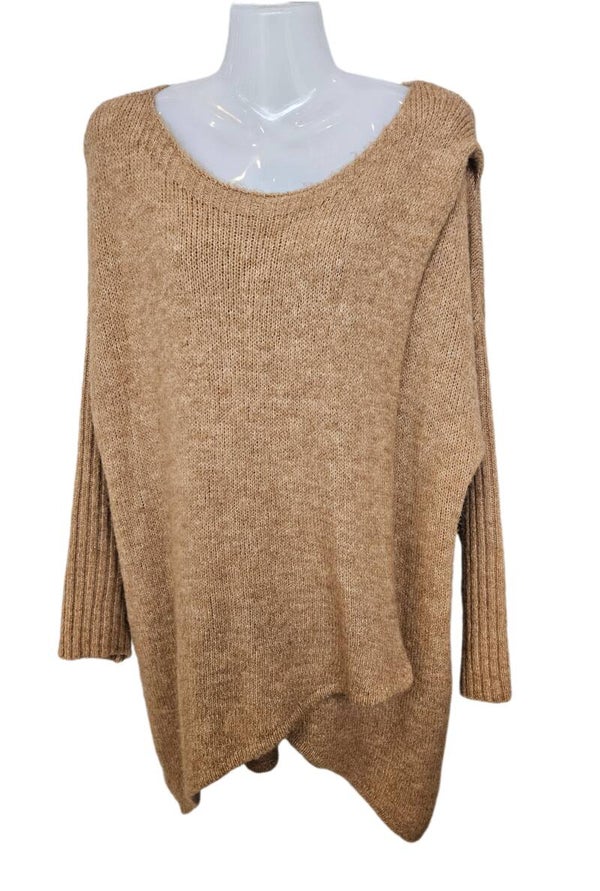 621-TR  Oversized trui voorkant korter