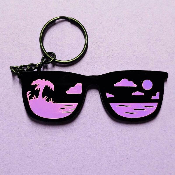Tropical Sunset Sunglasses Keychain – Pink‑to‑Purple Chrome Edition
