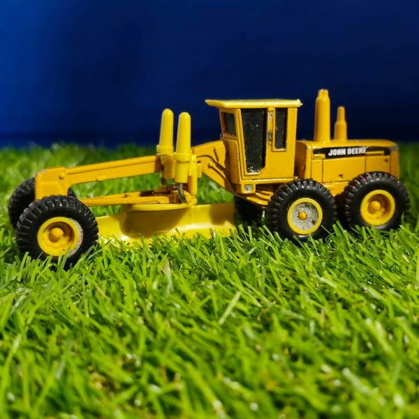 John Deer 772BH Grader