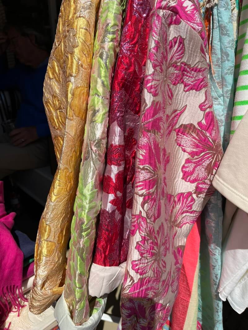 Ambika shinny jasjes