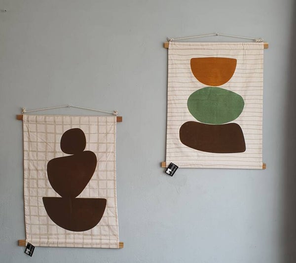 In The Mood Collection , Set van 2 , Finch,Lomar Muurdecoratie - L58 x B70 cm - Beige