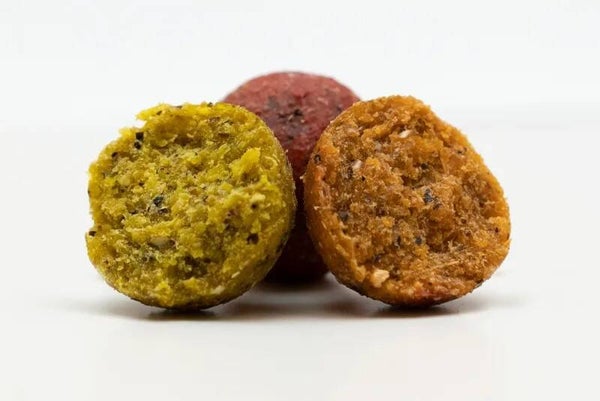 Budget boilies verschillende smaken per  10 kg enkel in 20mm