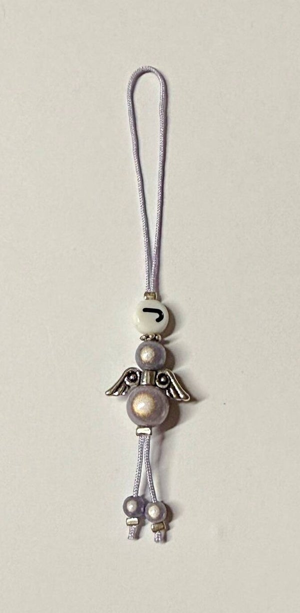 Gigi Angel met initiaal