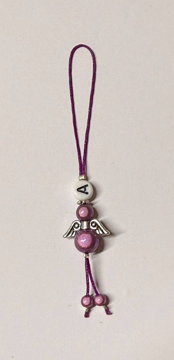 Gigi Angel met initiaal