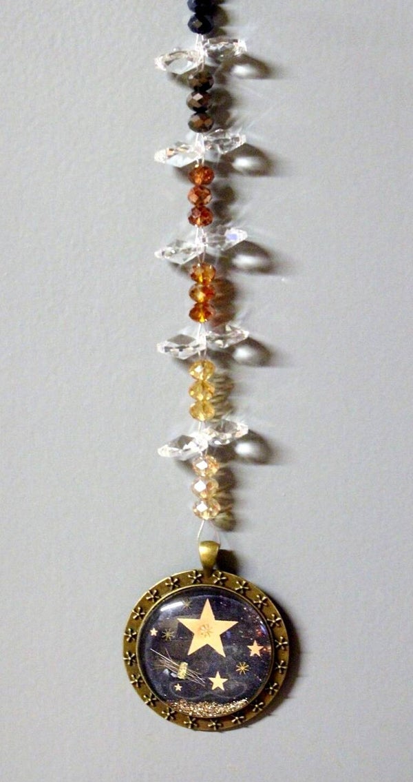 Blinghanger met een paar haartjes op afbeelding