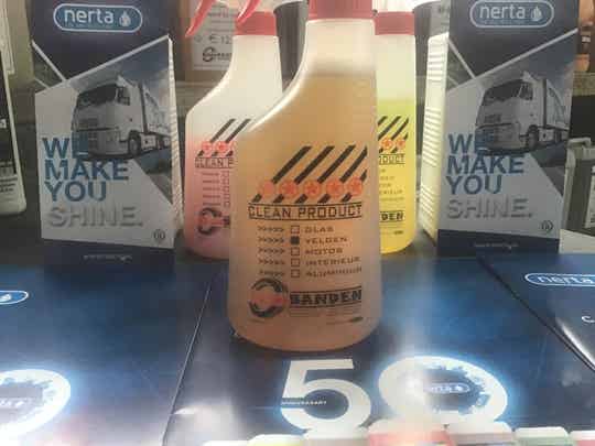 velgenreiniger  650 ml met schuimtrigger gebruiksklaar ki-jo velgenreiniger