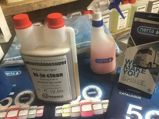 velgenreiniger  nerta wheelschine super ki-jo  1 liter puur concentraat incl sprayfles