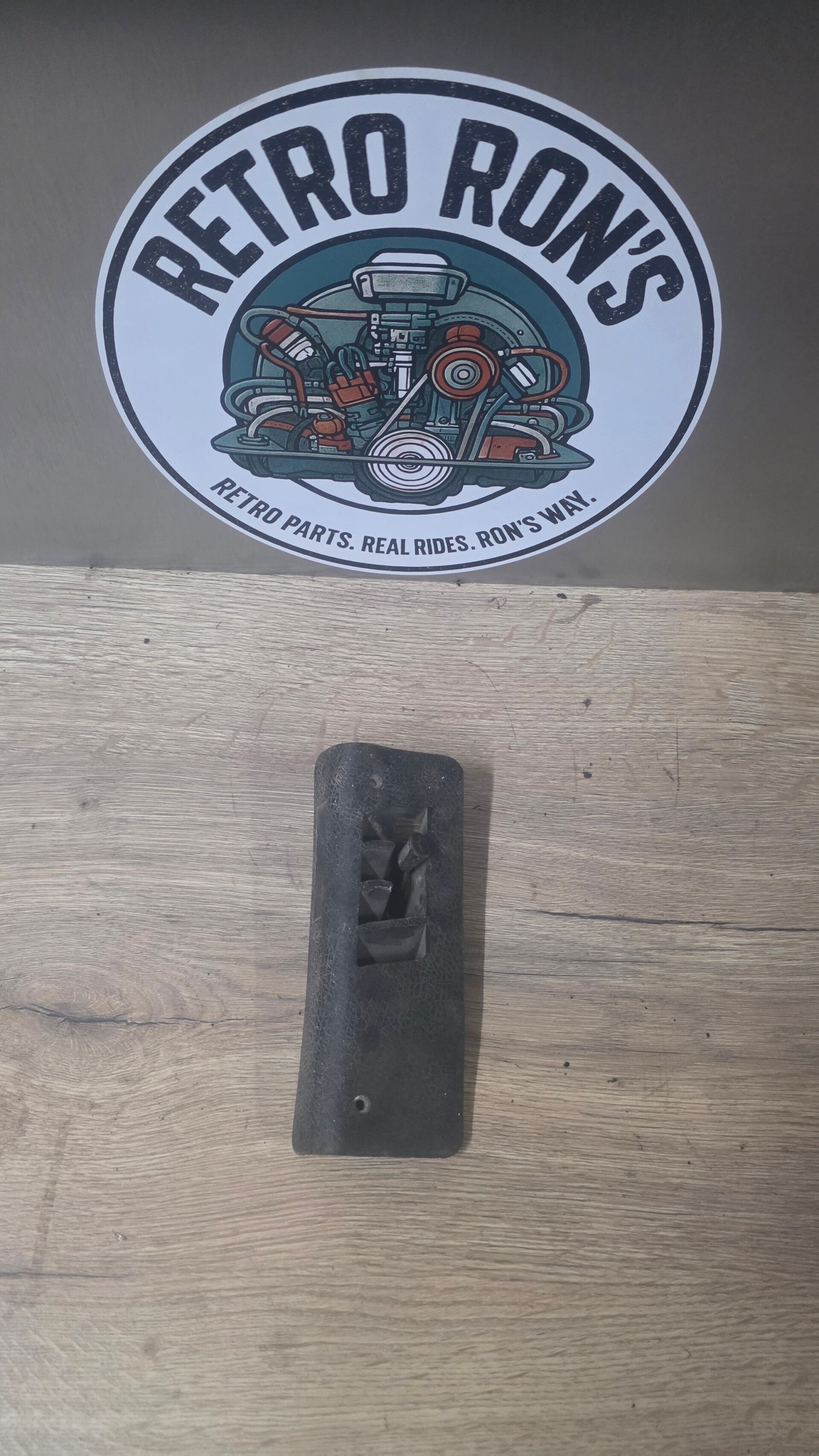 Classic beetle heater channel left vent