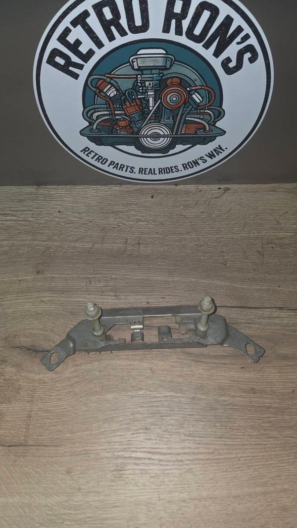 Classic beetle fresh air vent mechanism
