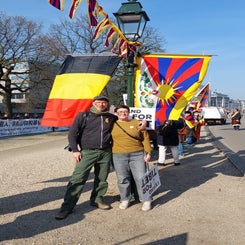 dsc_0005-standard.jpg