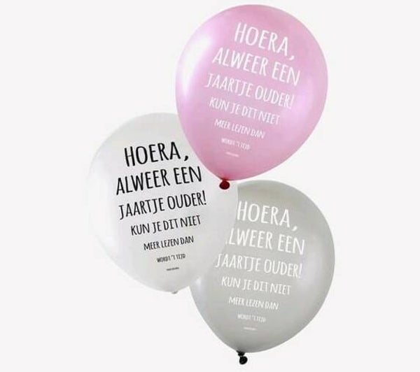 LO4 Latex ballon met opdruk (hoera alweer een jaartje ouder kun je dit niet meer lezen dan wordt het tijd voor een bril) grijs met helium